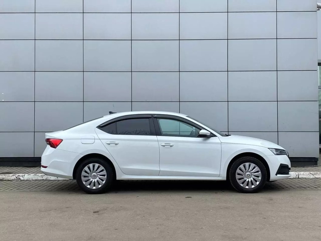 Skoda Octavia 1.4 АКПП, 2021, 17 456 км фото 4