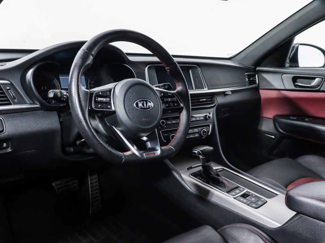 Kia Optima GT Line 2.4 АКПП, 2020, 22 487 км фото 9