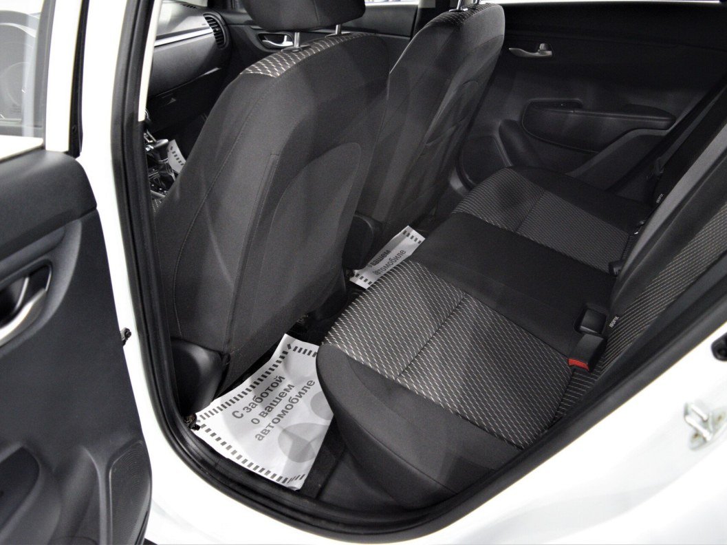 Kia Rio Luxe 1.6 АКПП, 2017, 42 769 км фото 14